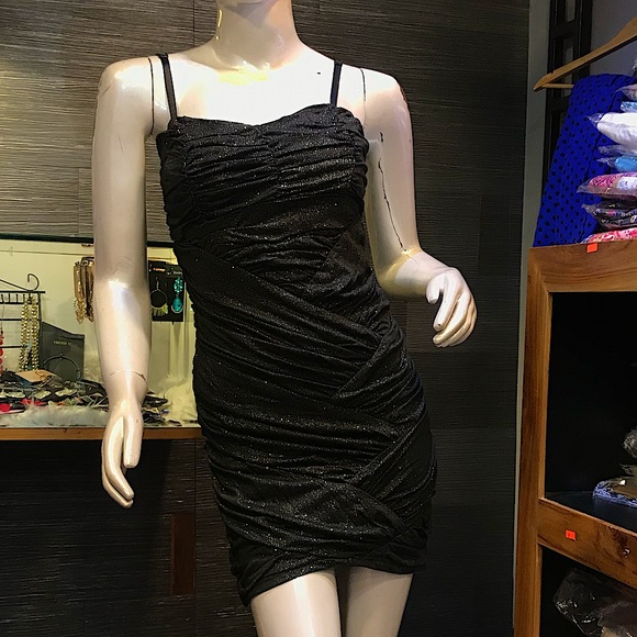 BODGOA Dresses & Skirts - Ruched body con Dress-New✨